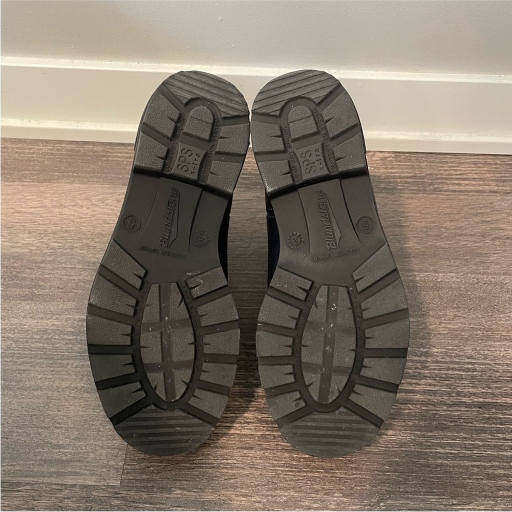 Blue Blundstones - Picture 2 of 4